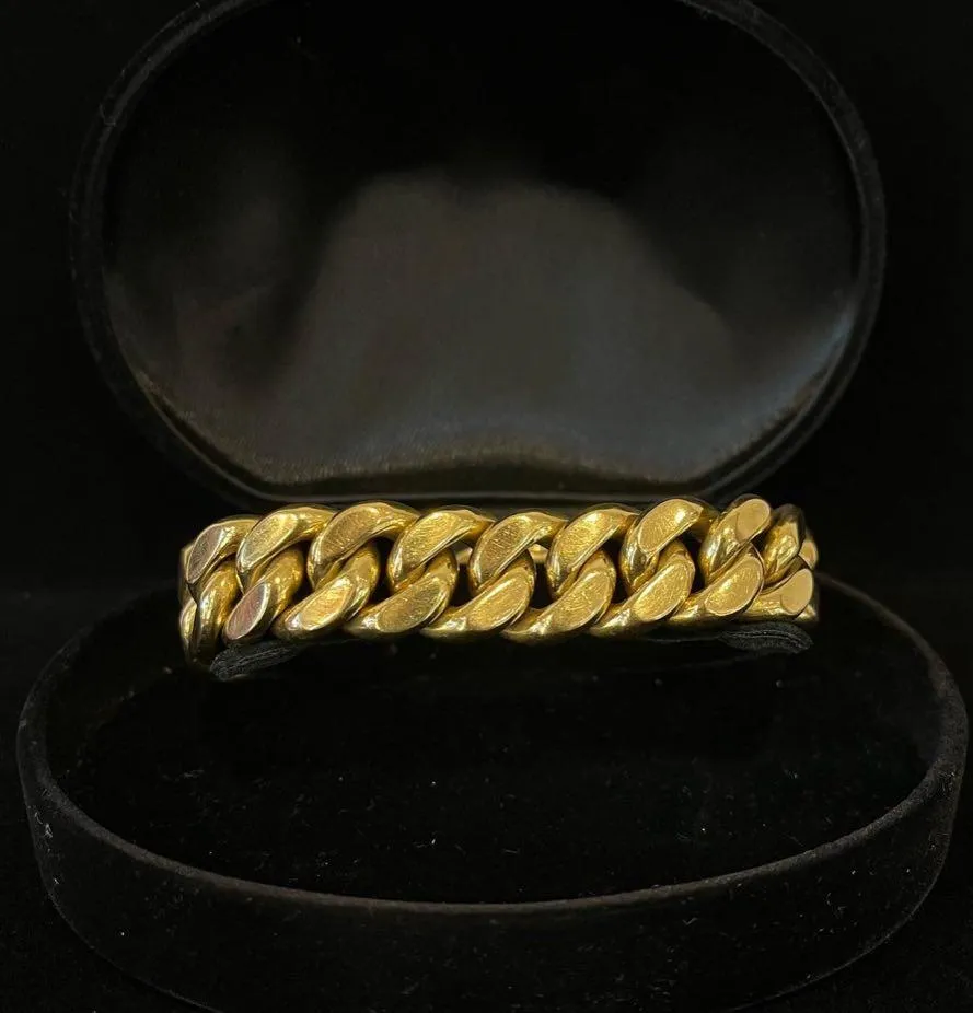 French 18ct Yellow Gold Flat Curb Link Bracelet