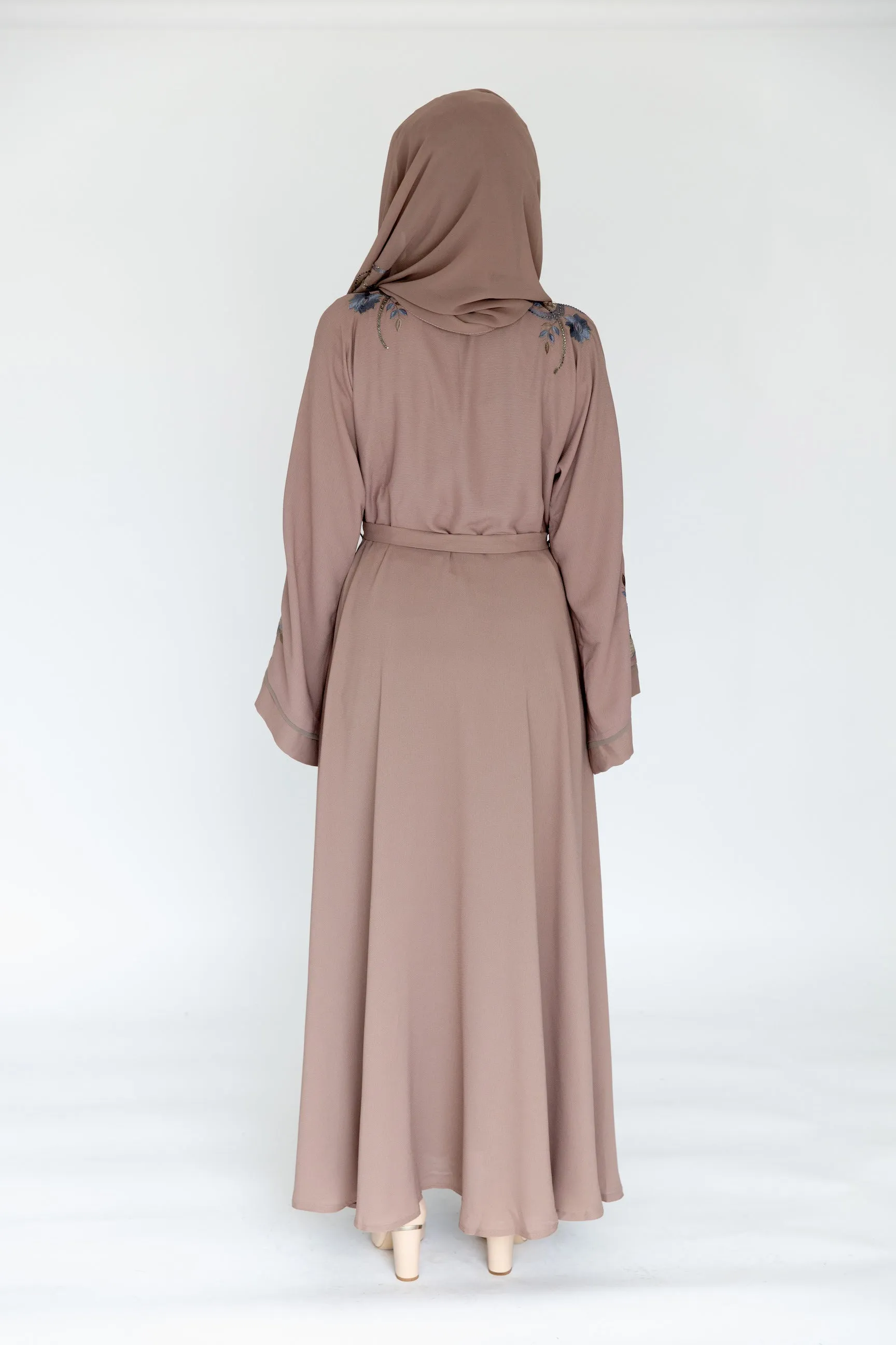 Layla Taupe Abaya